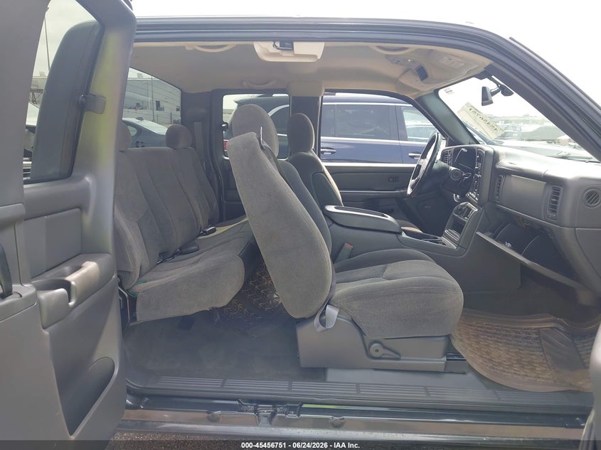 2005 CHEVROLET SILVERADO 1500 auction photo 8
