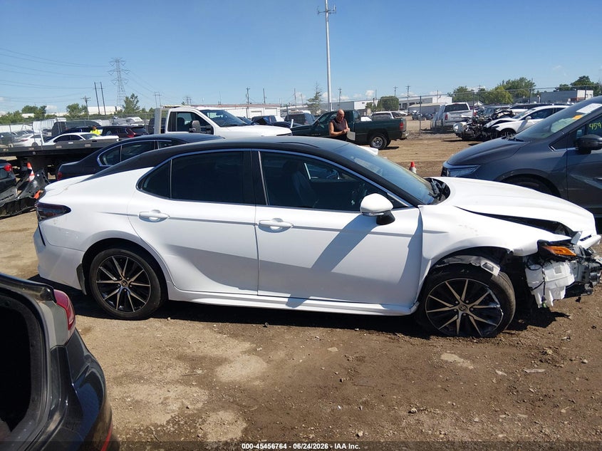 AtlanticExpress - Toyota Camry
