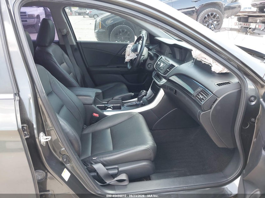 2013 HONDA ACCORD auction photo 5