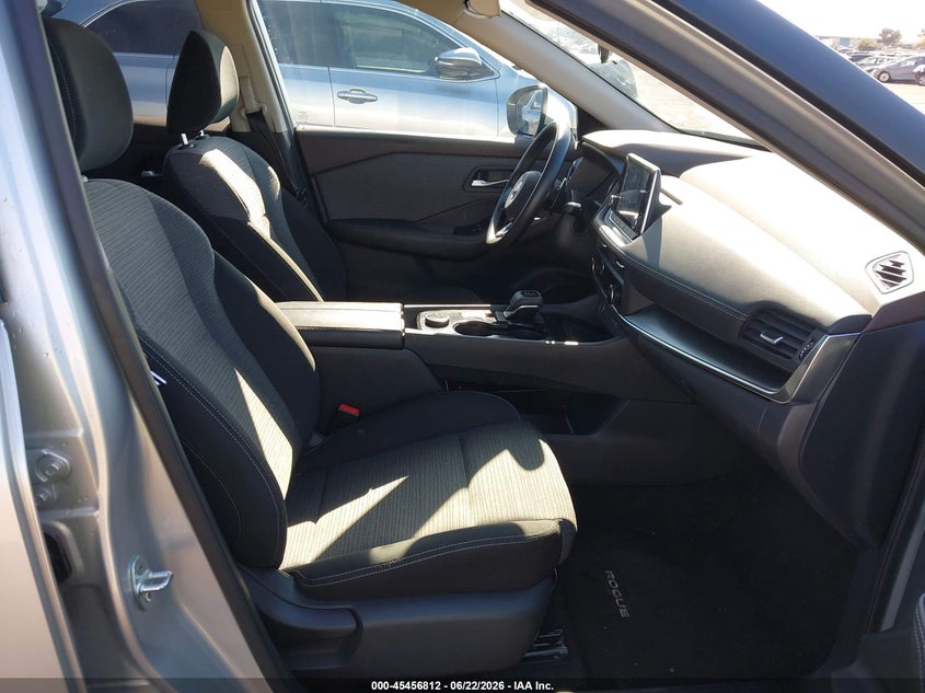 2023 NISSAN ROGUE auction photo 5