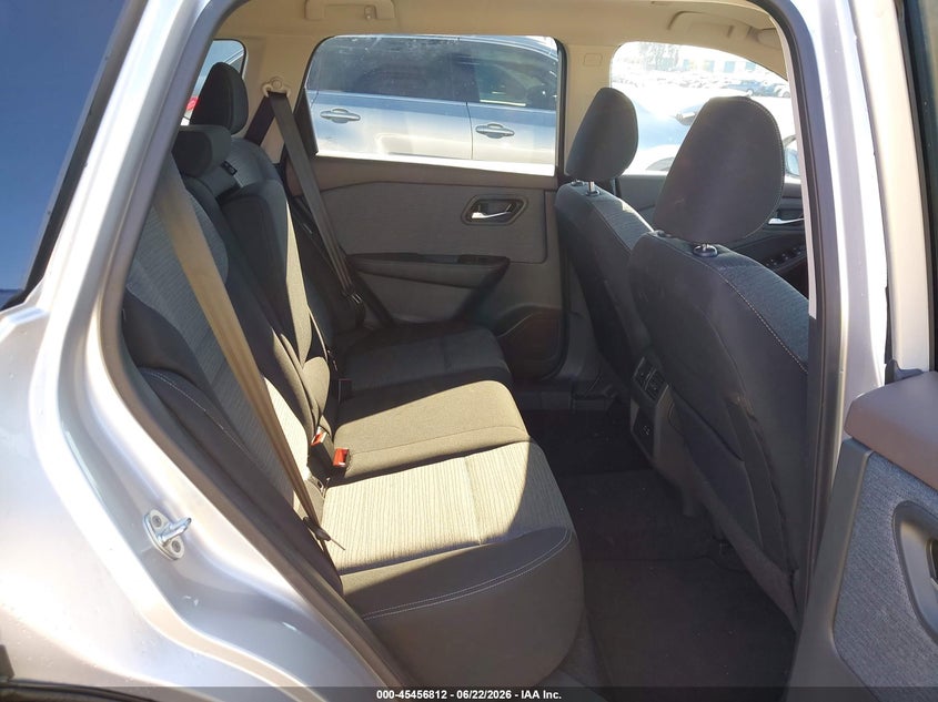 2023 NISSAN ROGUE auction photo 8