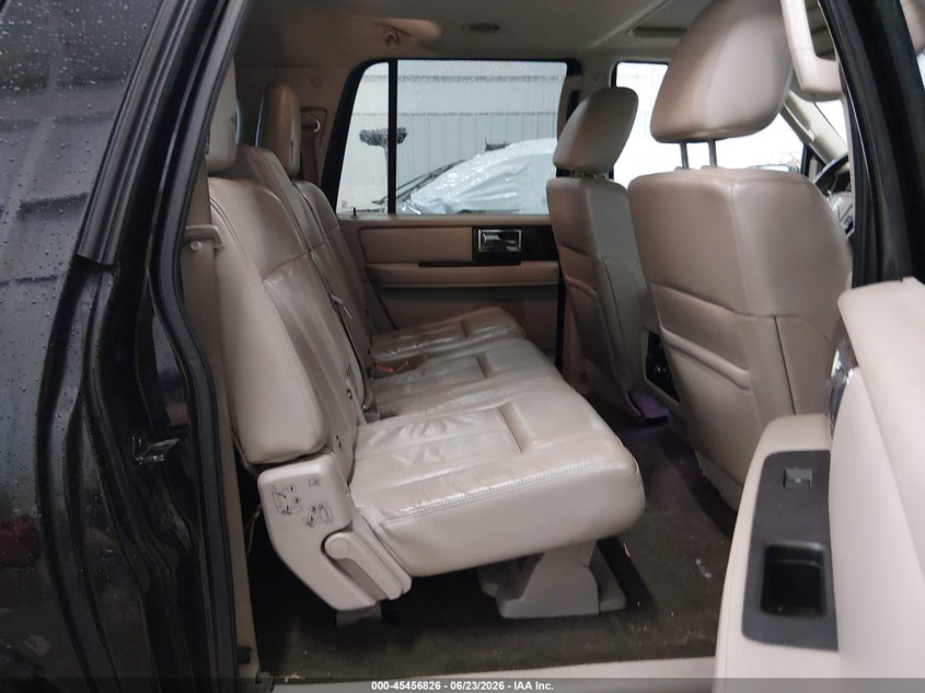 2016 LINCOLN NAVIGATOR L auction photo 8