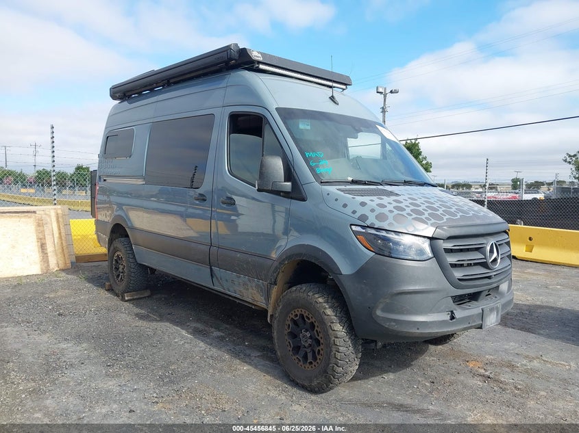 2022 MERCEDES-BENZ SPRINTER 2500  (VIN: W1W4EBVY9NT109032)