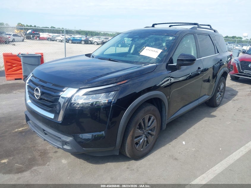 2022 NISSAN PATHFINDER auction photo 2