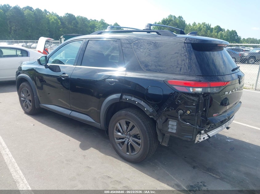 2022 NISSAN PATHFINDER auction photo 3