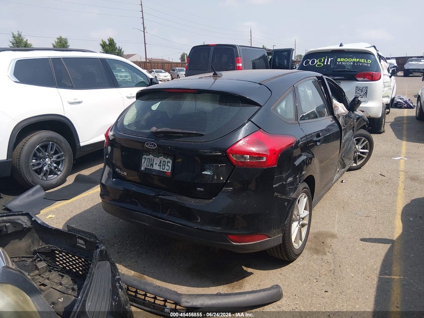 Vin: 1fadp3k24jl322272, lot: 45954969, ford focus se 20184