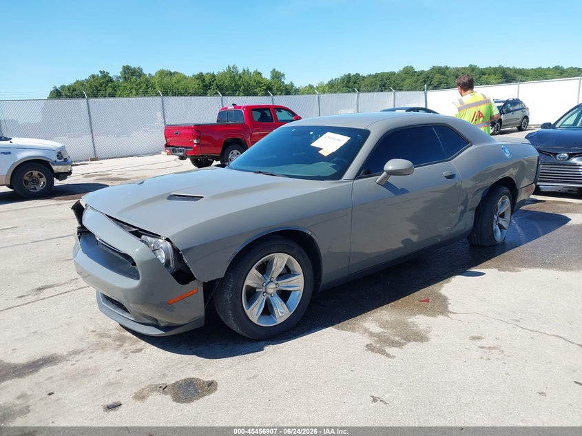 Vin: 2c3cdzag9hh594259, lot: 45955020, dodge challenger sxt 20172