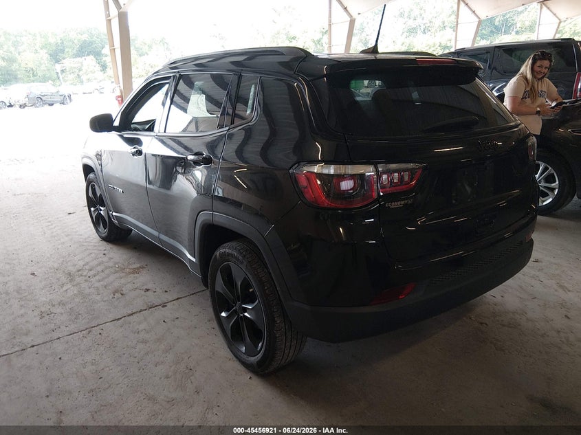 Vin: 3c4njcbb7lt199090, lot: 45955034, jeep compass altitude fwd 20203