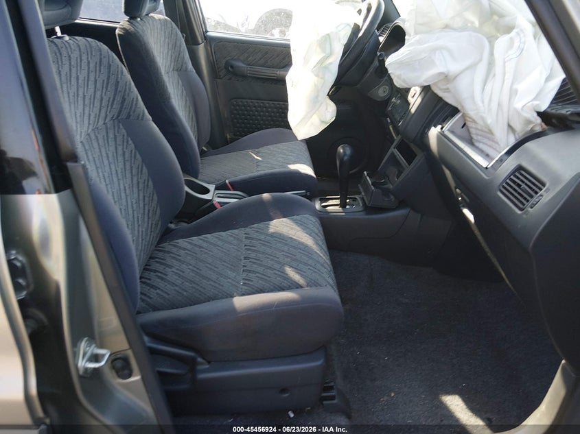 2000 TOYOTA RAV4 auction photo 5