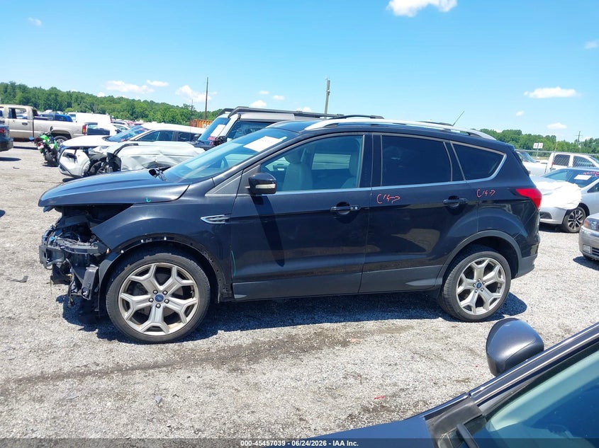 FORD ESCAPE 2019 VIN 1FMCU9J93KUA44133