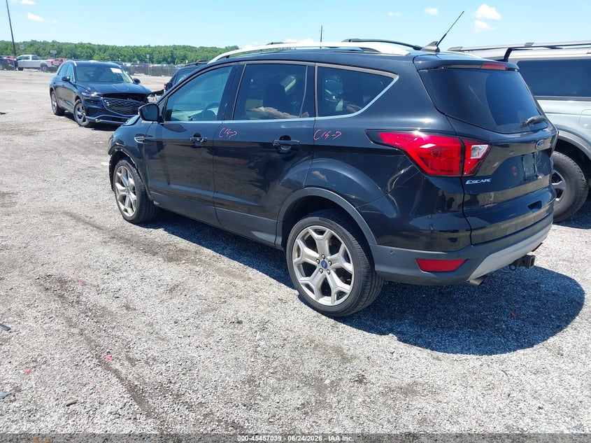 FORD ESCAPE 2019 VIN 1FMCU9J93KUA44133