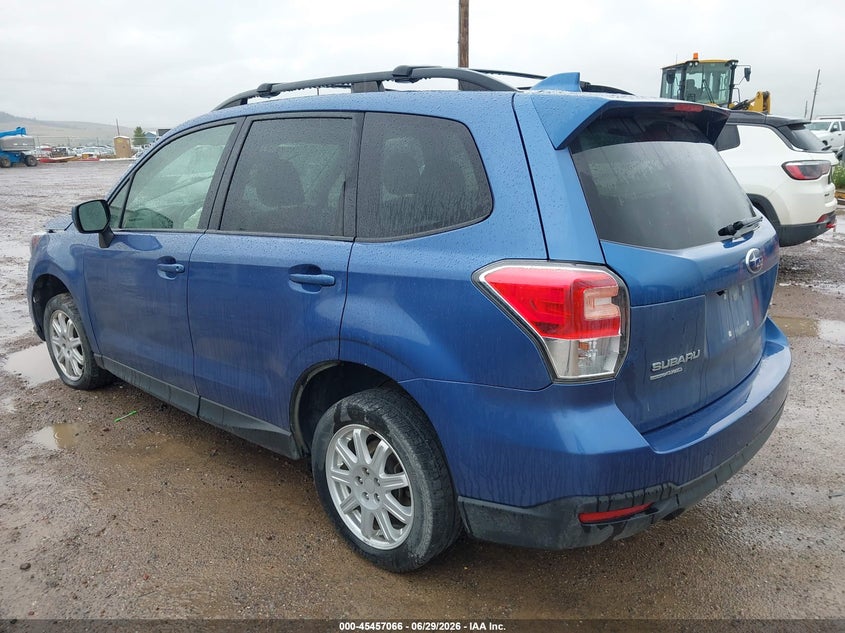 2017 SUBARU FORESTER auction photo 3