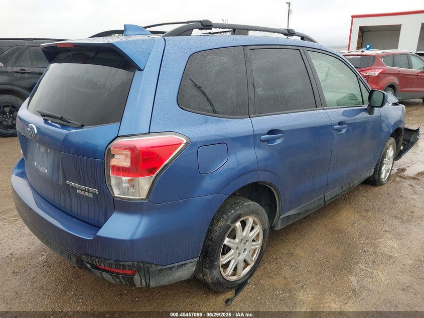 2017 SUBARU FORESTER auction photo 4
