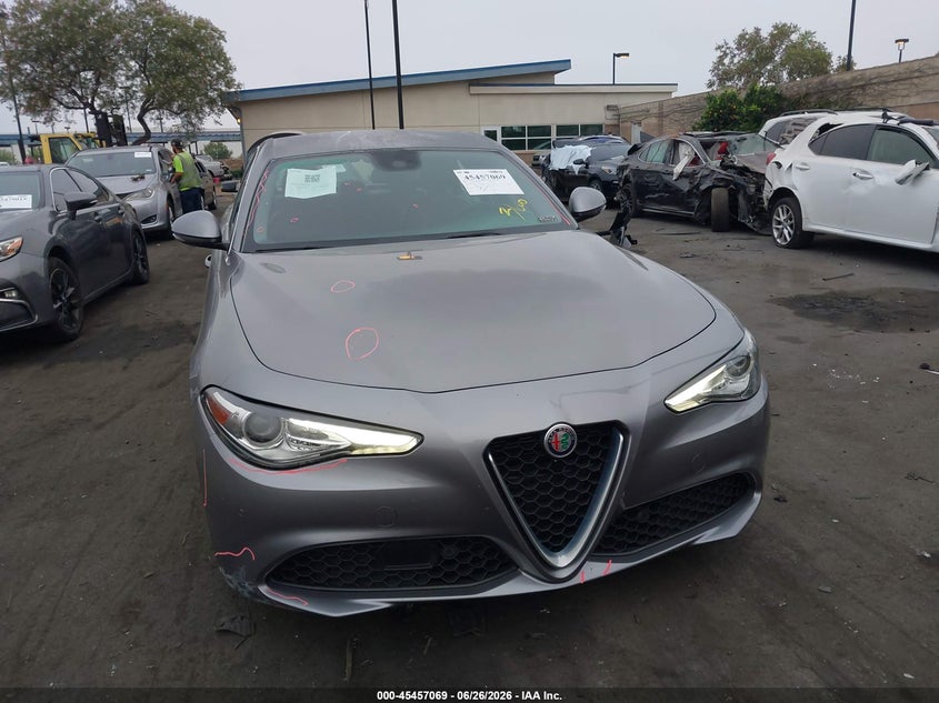 2019 Alfa Romeo Giulia Rwd VIN: ZARFAMAN8K7609622 Lot: 45457069