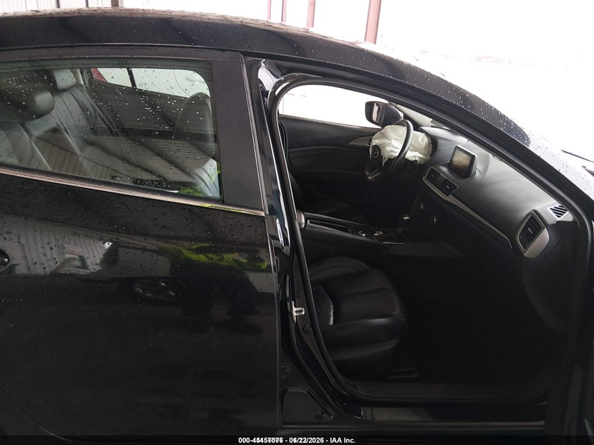 MAZDA MAZDA3 2018 VIN 3MZBN1V33JM168049