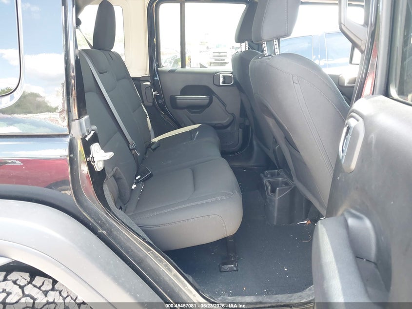 2023 JEEP WRANGLER auction photo 8