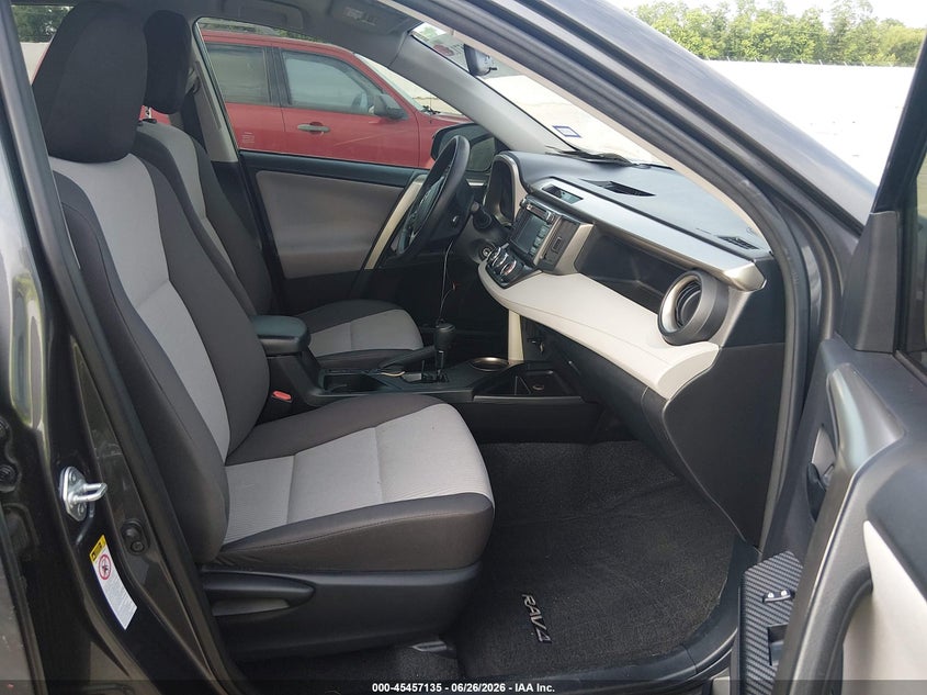 2015 TOYOTA RAV4 auction photo 5