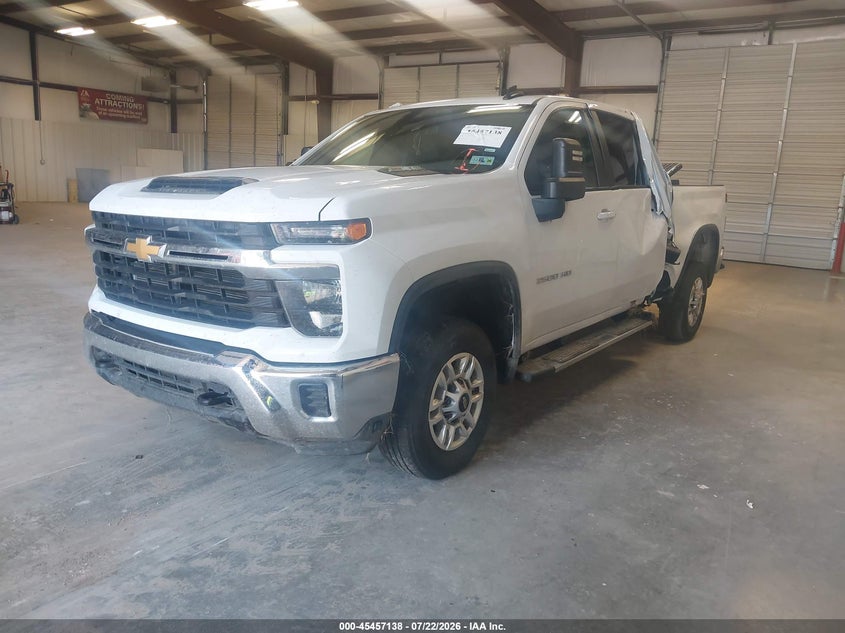 2026 CHEVROLET SILVERADO 2500 HD auction photo 2
