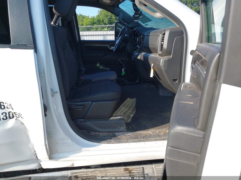 2026 CHEVROLET SILVERADO 2500 HD auction photo 5