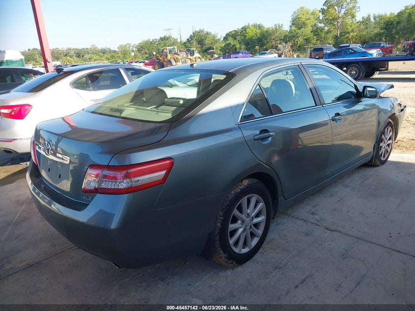 2011 TOYOTA CAMRY auction photo 4