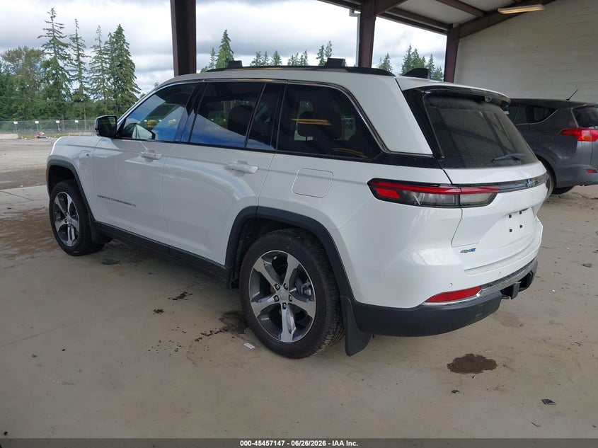 2022 JEEP GRAND CHEROKEE 4XE auction photo 3