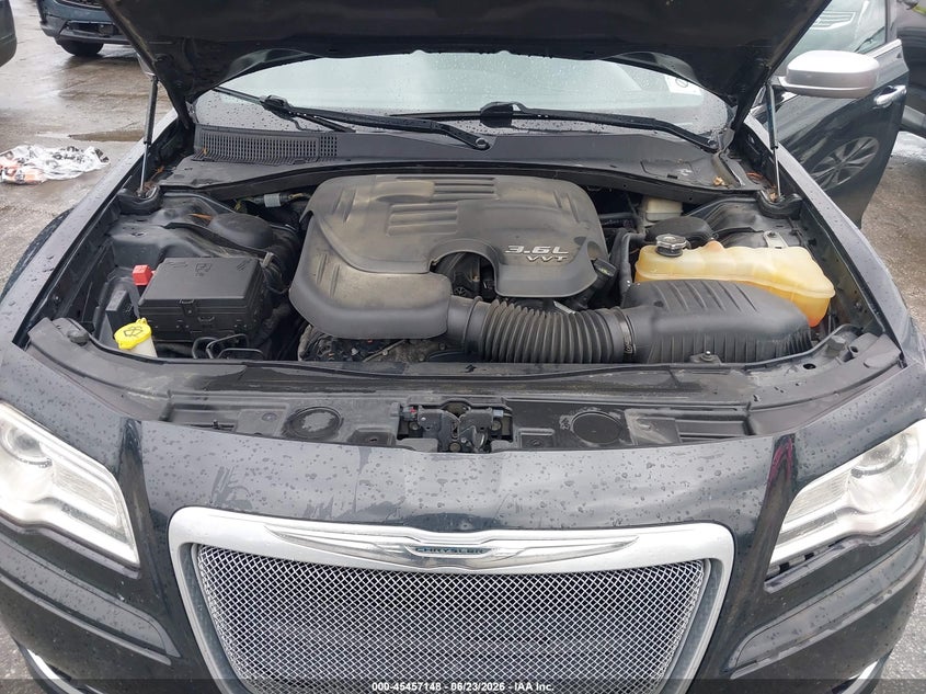 2014 Chrysler 300C John Varvatos Luxury Edition VIN: 2C3CCADGXEH179267 Lot: 45457148