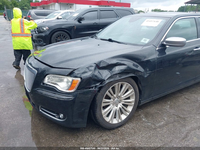 2014 Chrysler 300C John Varvatos Luxury Edition VIN: 2C3CCADGXEH179267 Lot: 45457148