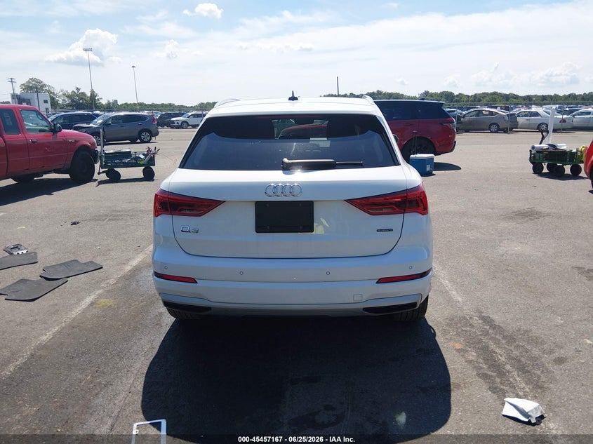 2022 Audi Q3 Premium 40 Tfsi Quattro Tiptronic VIN: WA1AUCF30N1004671 Lot: 45457167