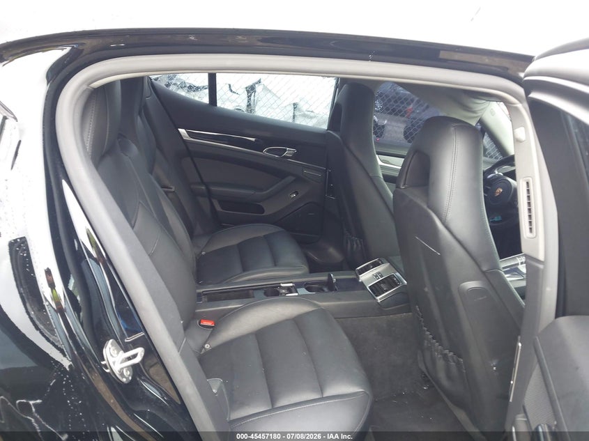 2015 Porsche Panamera 4 VIN: WP0AA2A72FL002722 Lot: 45457180