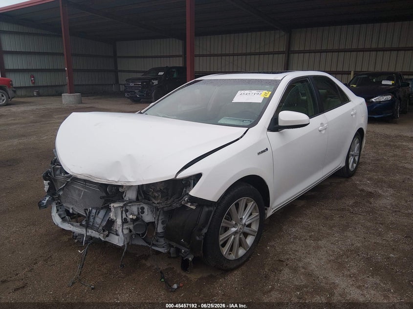 2012 TOYOTA CAMRY HYBRID auction photo 2