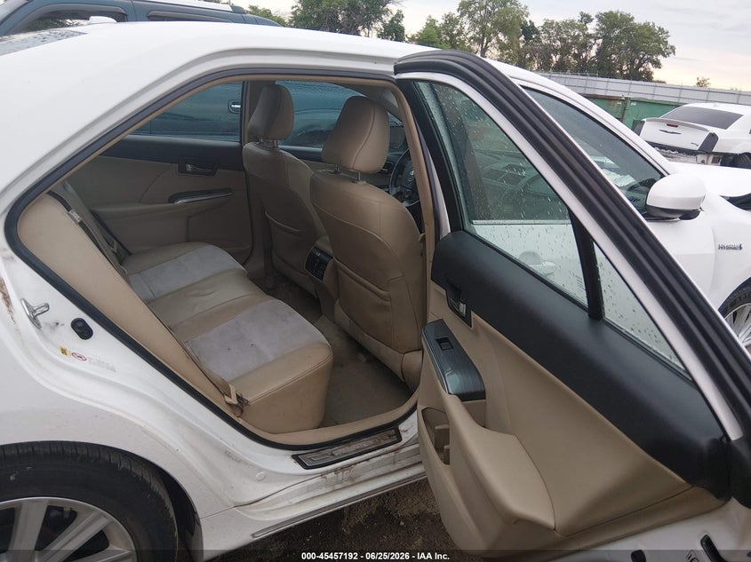 2012 TOYOTA CAMRY HYBRID auction photo 8