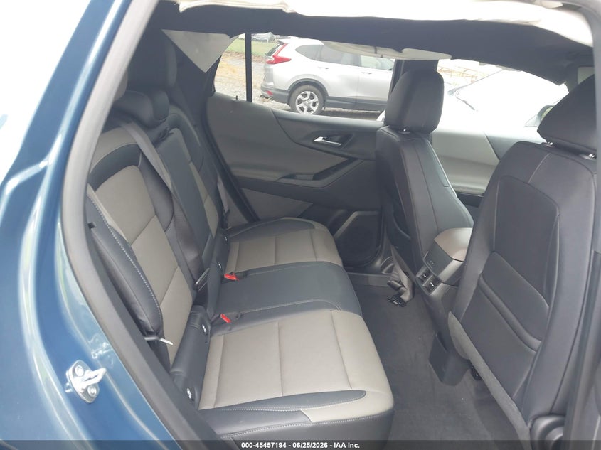 2026 CHEVROLET EQUINOX auction photo 8