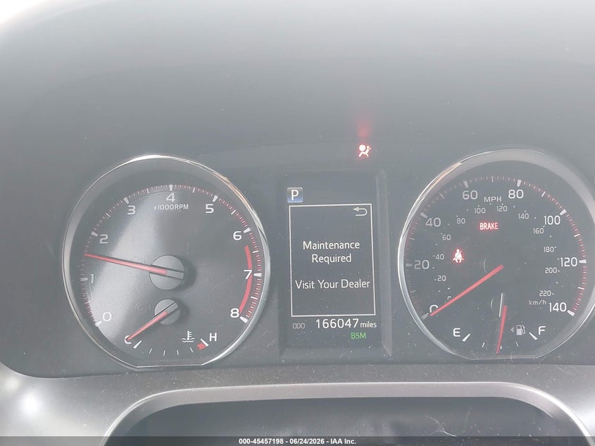 2018 TOYOTA RAV4 auction photo 7