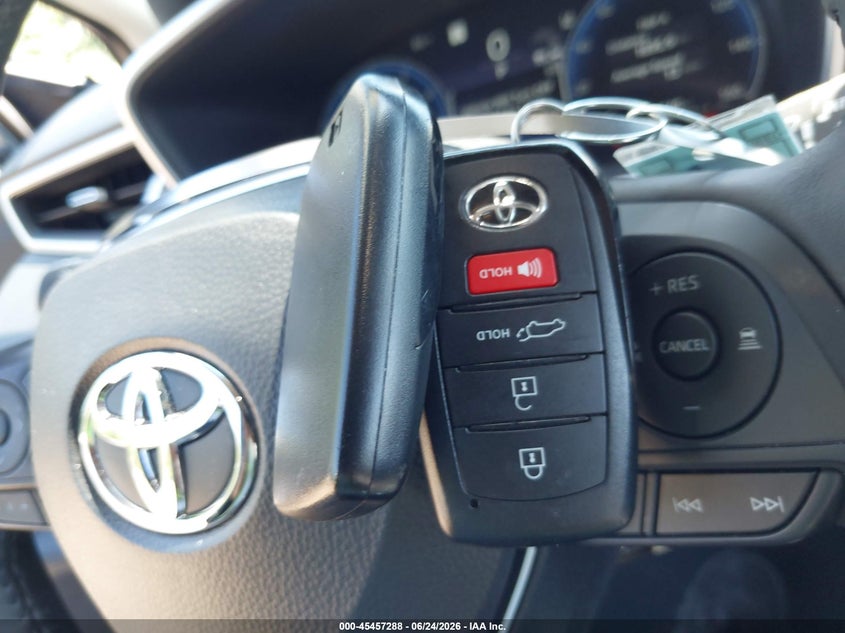 2026 Toyota Corolla Cross Xle VIN: 7MUDAABGXTV155256 Lot: 45457288