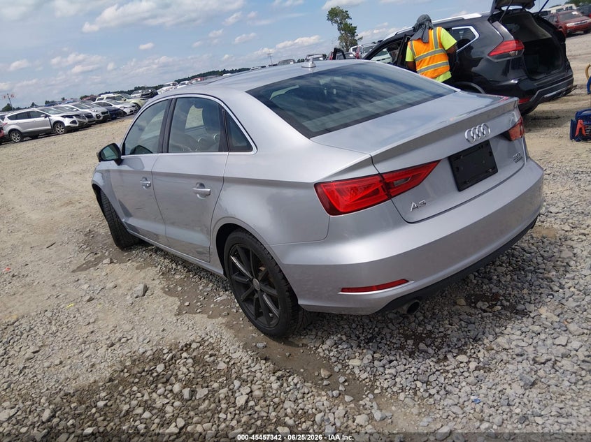 Vin: wauefgff5f1076449, lot: 45955455, audi a3 2.0t premium 20153