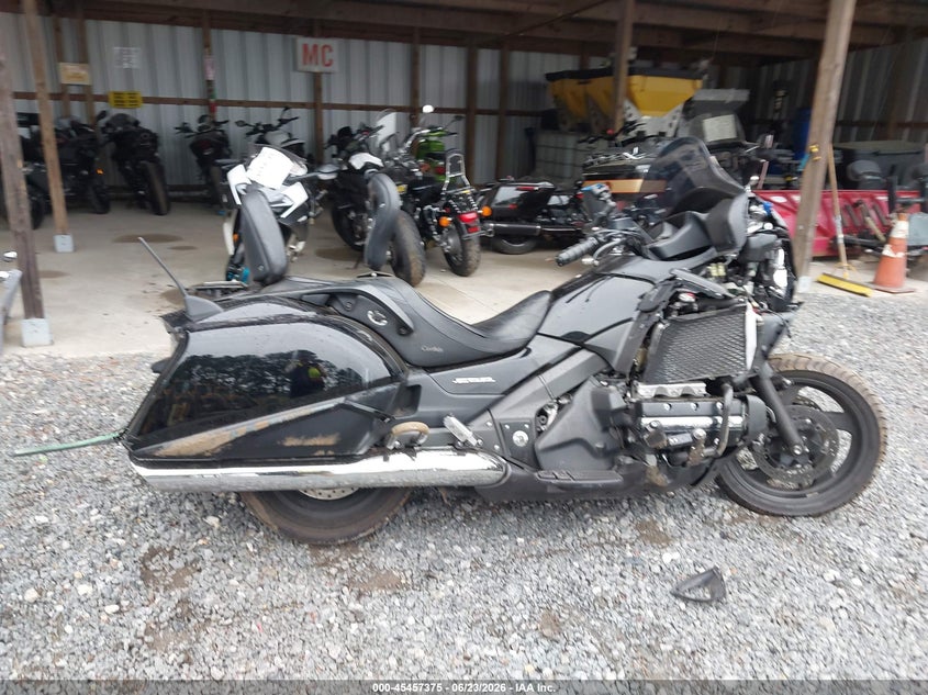 2013 Honda Gl1800 B VIN: JH2SC684XDK001703 Lot: 45457375