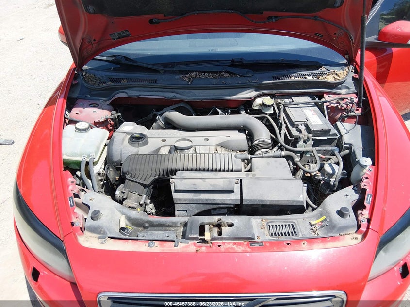 2008 Volvo C30 T5 R-Design/T5 Version 1.0/T5 Version 2.0 VIN: YV1MK672782049969 Lot: 45457388