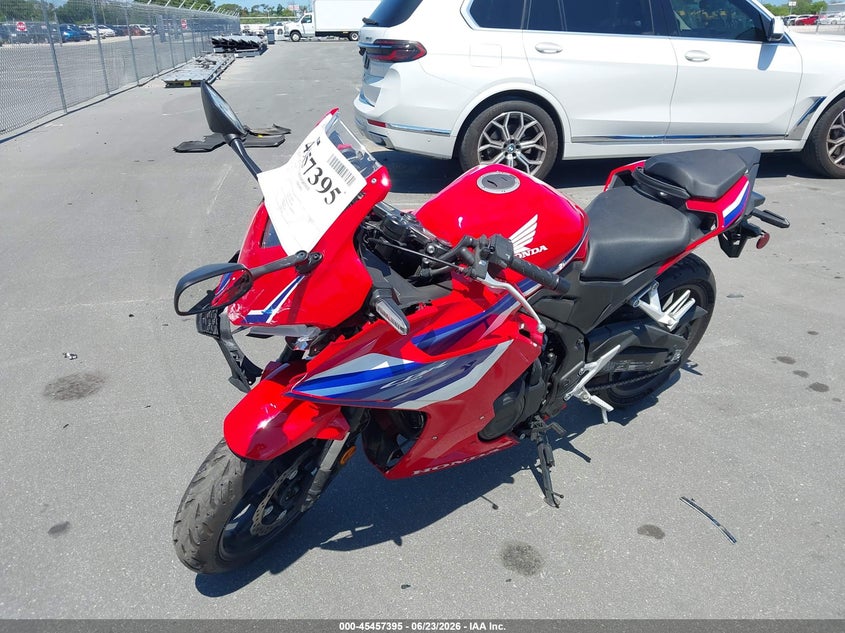 2025 HONDA CBR500 auction photo 2