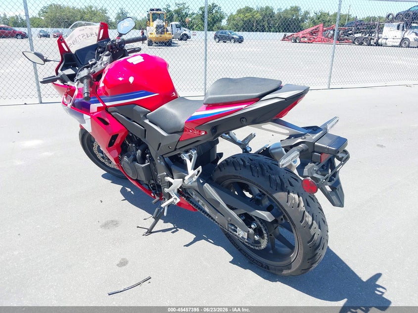 2025 HONDA CBR500 auction photo 3