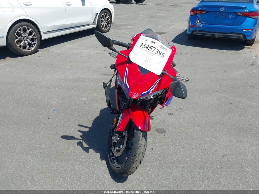 2025 HONDA CBR500 auction photo 5