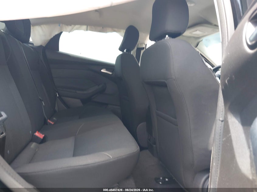 2016 FORD FOCUS auction photo 8