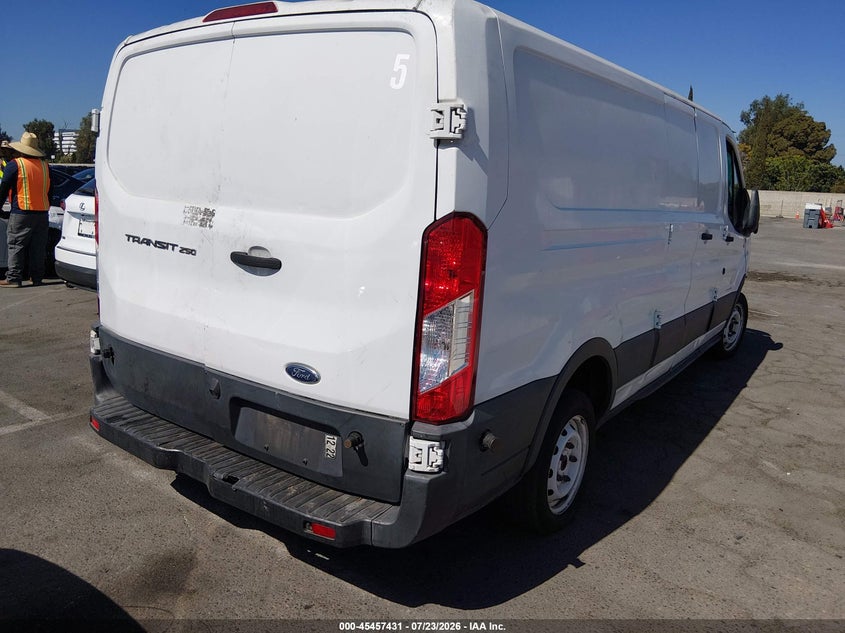 Vin: 1ftyr2zm9hkb28747, lot: 45955545, ford transit-250 20174