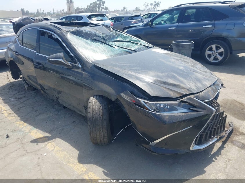 Vin: 58ada1c1xru052335, lot: 45955554, lexus es 300h 2024 img_1