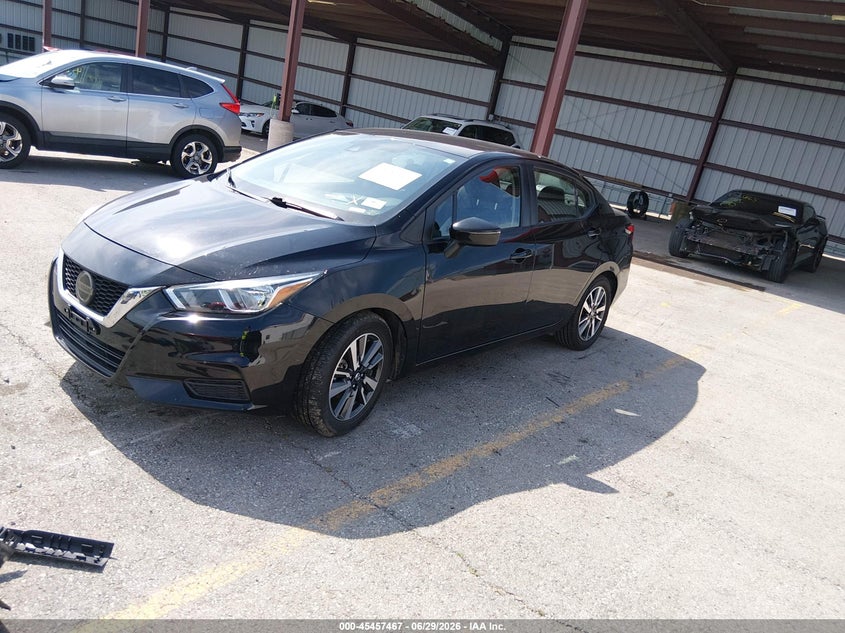 2021 NISSAN VERSA auction photo 2