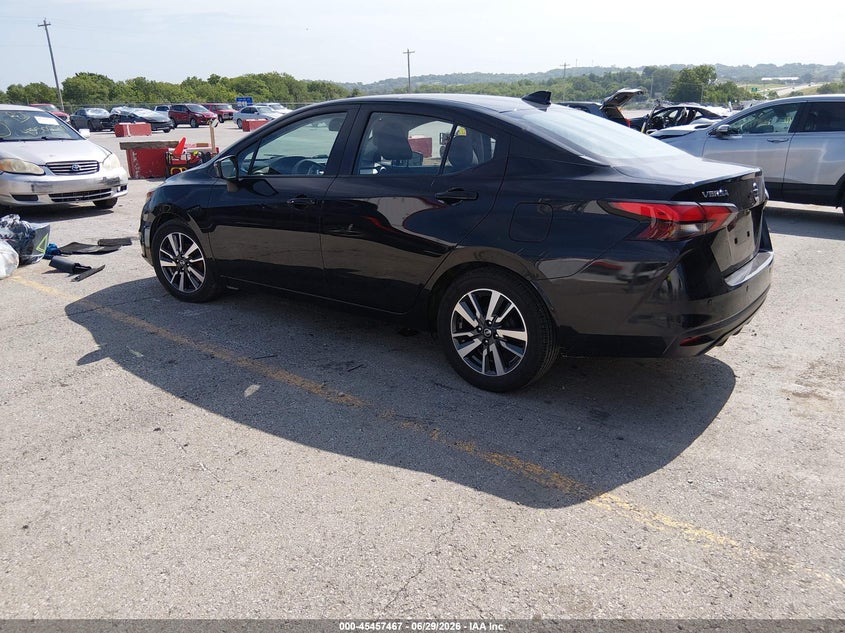2021 NISSAN VERSA auction photo 3