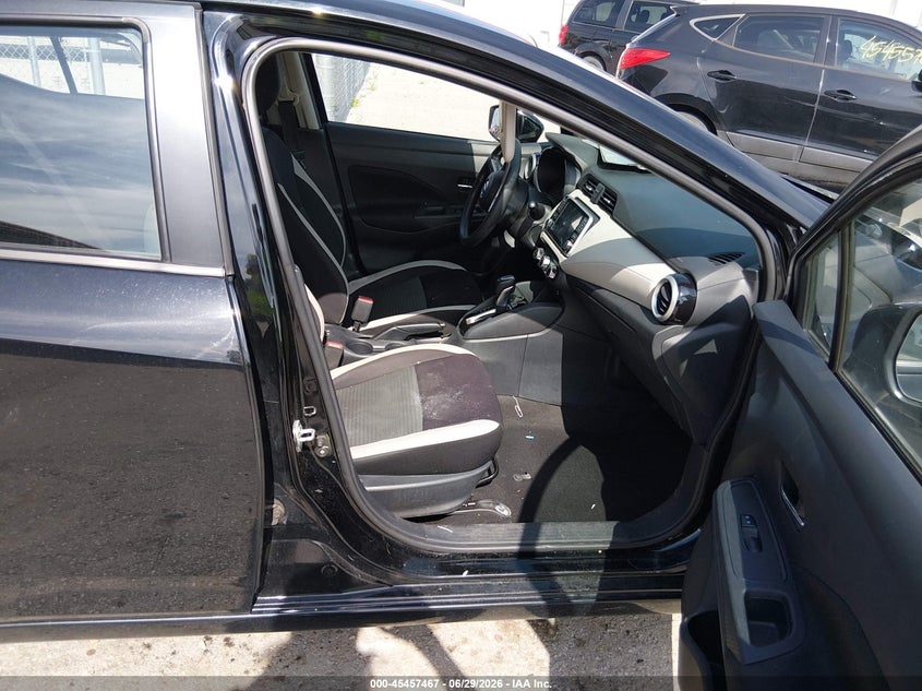 2021 NISSAN VERSA auction photo 5