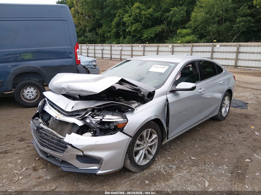 2018 CHEVROLET MALIBU auction photo 2