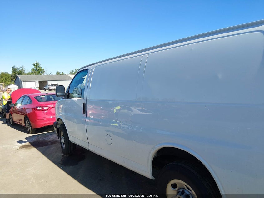 2022 GMC Savana Cargo Rwd 2500 Regular Wheelbase Work Van VIN: 1GTW7AF70N1241719 Lot: 45457520