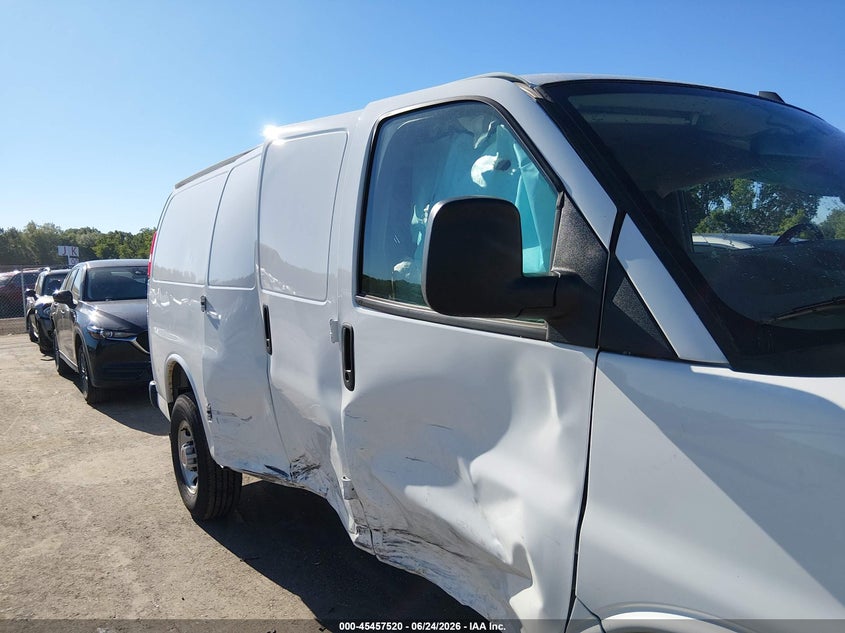 2022 GMC Savana Cargo Rwd 2500 Regular Wheelbase Work Van VIN: 1GTW7AF70N1241719 Lot: 45457520