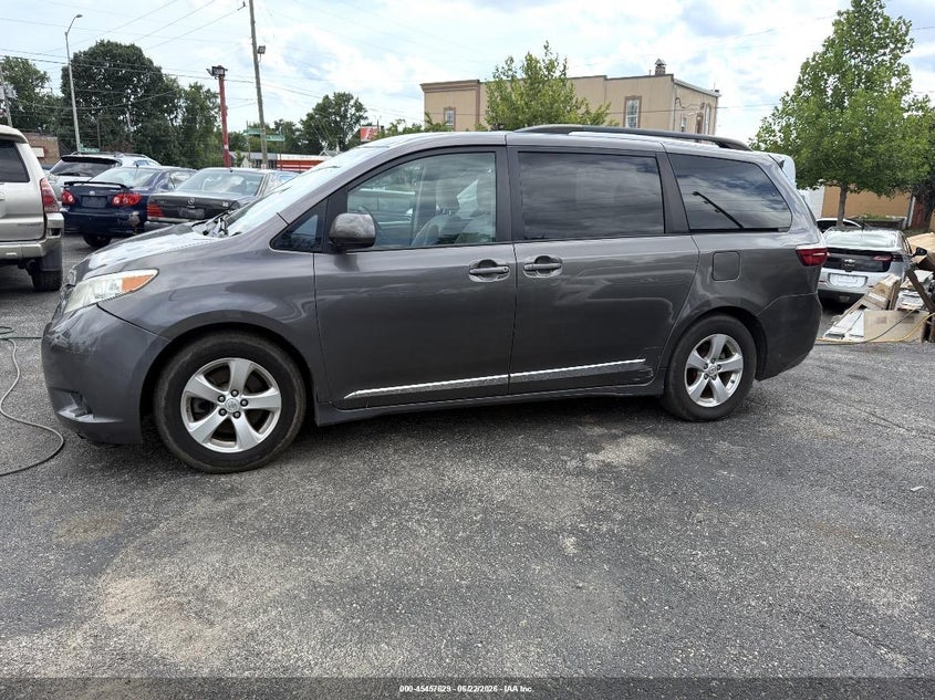 AtlanticExpress - Toyota Sienna
